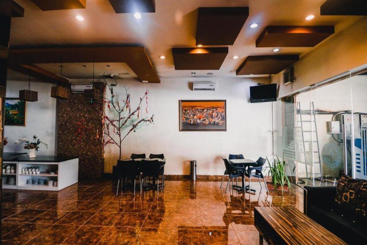 Reddoorz Plus Near Sultan Hasanuddin Airport Macasar Exterior foto