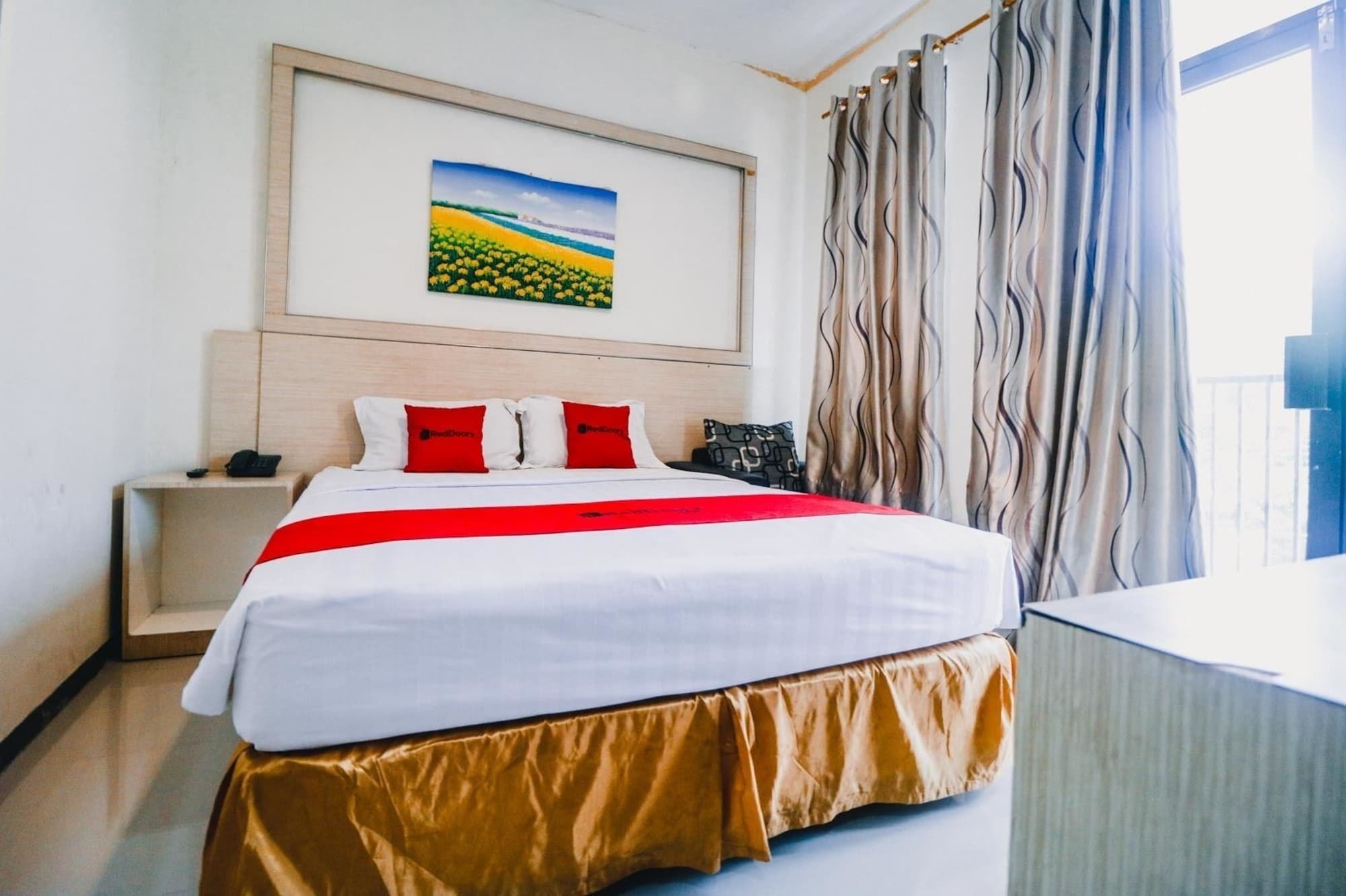 Reddoorz Plus Near Sultan Hasanuddin Airport Macasar Exterior foto
